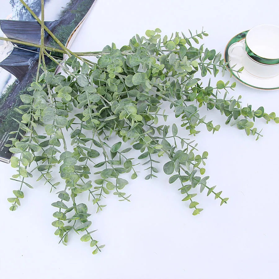 Artificial Plastic Plants Leaves Tree Green Eucalyptus Branch For Garden Wedding Decoration Faux Fake Christmas Foliage Decor