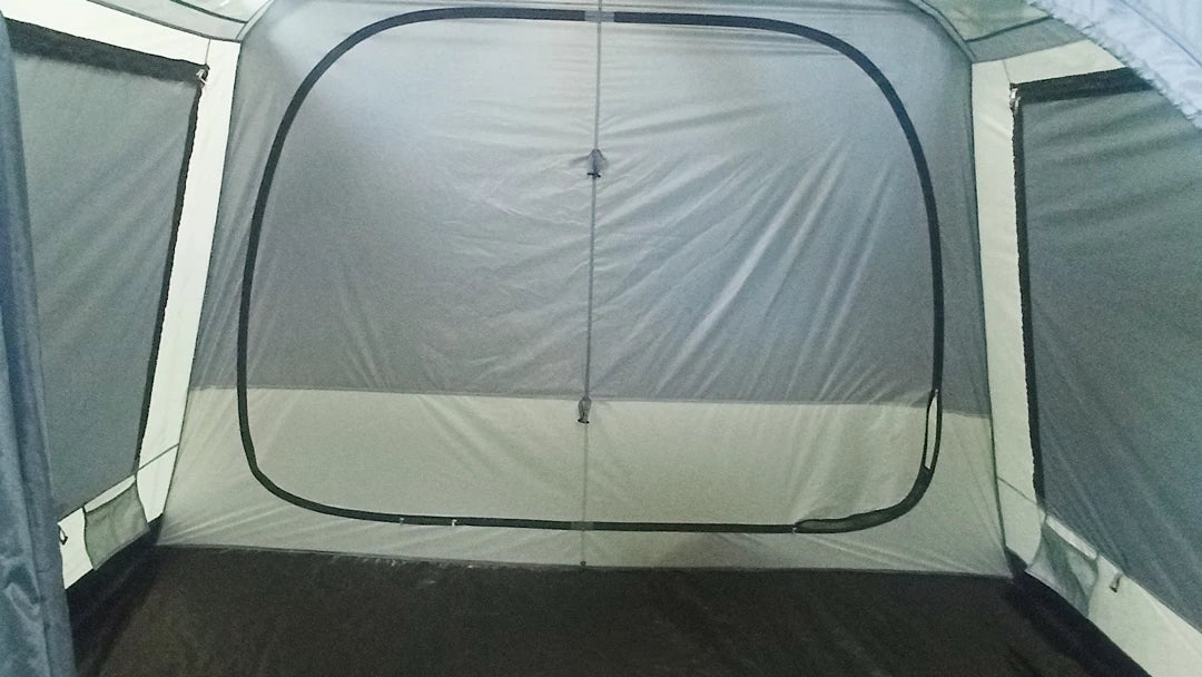 Factory customized luxury family camping tent outdoor 5-8 person waterproof large space glamping tents