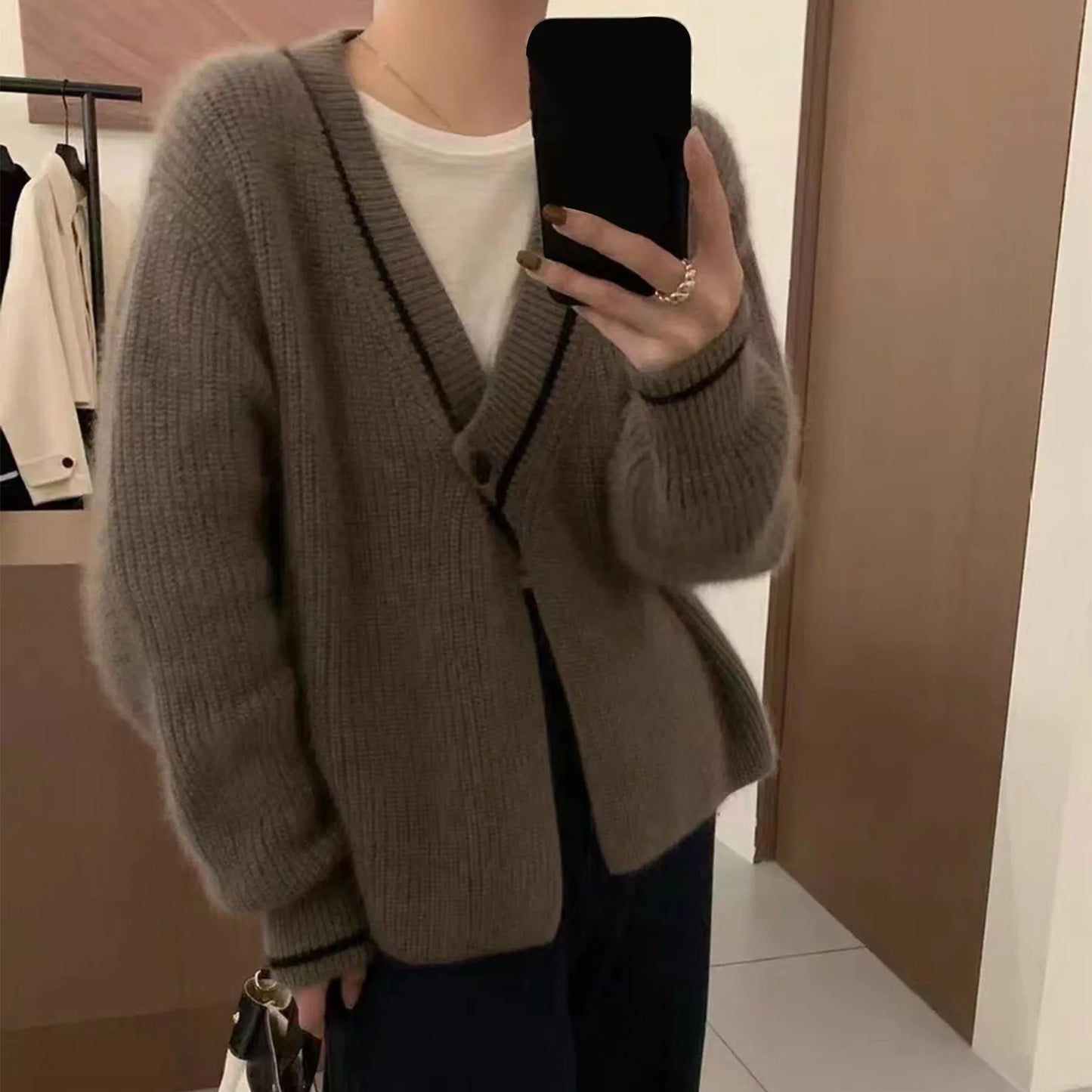 2023 New Cardigans For Woman French Style Sweater Cardigan Autumn Winter Button Knitted Sweaters Outerwears кардиган женский
