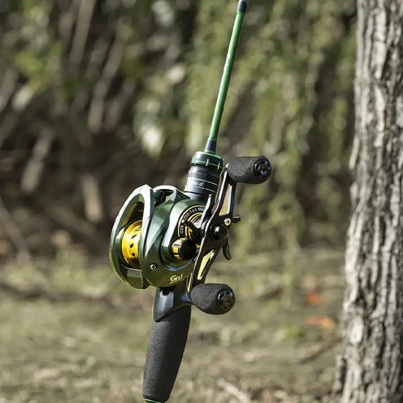 Fishing Reel Fishing Wheel Reel Bait Casting Fish Reels Ultra Smooth 10 Strong Magnets Ceramic Wire Hole Fishing Tackle Left /