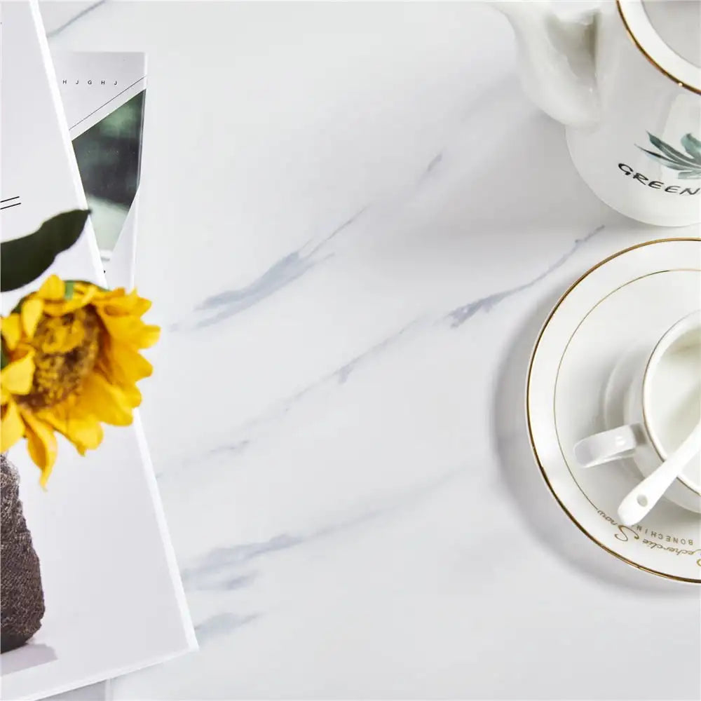 Modern Round Faux Marble Coffee Table, Gold Accent Side End Table for Living Room Furniture