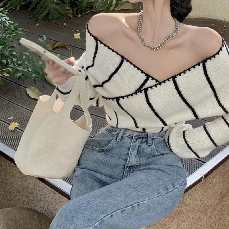 Ins Striped Jacquard Sweater Women Elegant Loose Gentle V-neck Cross Color Contrast Long Sleeve Versatile Knit Pullover