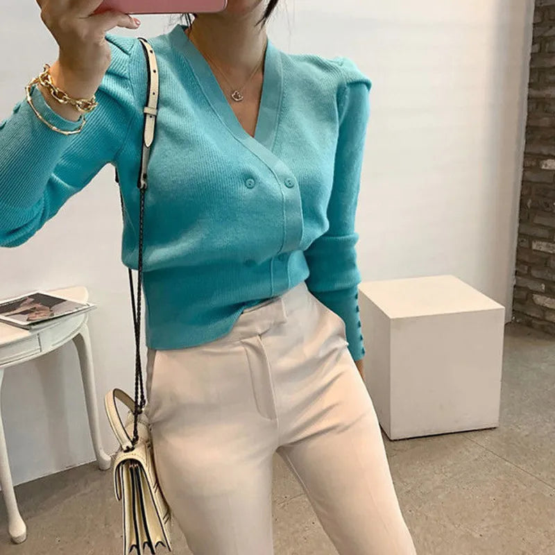 2023 New Women's Clothing Solid Color Fashion Loose Pleated Buttons Temperament Elegant Long Sleeve Autumn Thin V-neck Sweaters