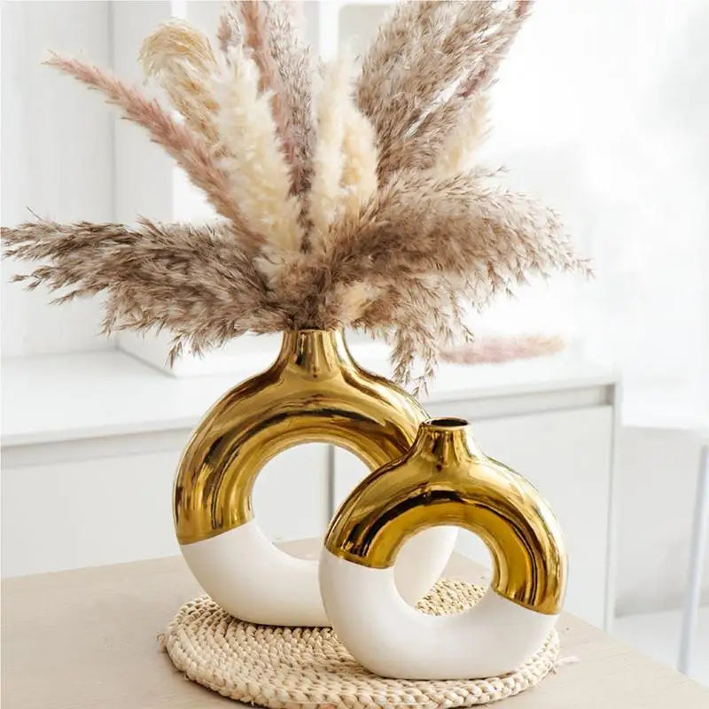 Circle Ceramic Vase Bohemian Decor Circle Pampas Grass Vase Modern Donut Vase Table Centerpieces for Bedroom Living Room