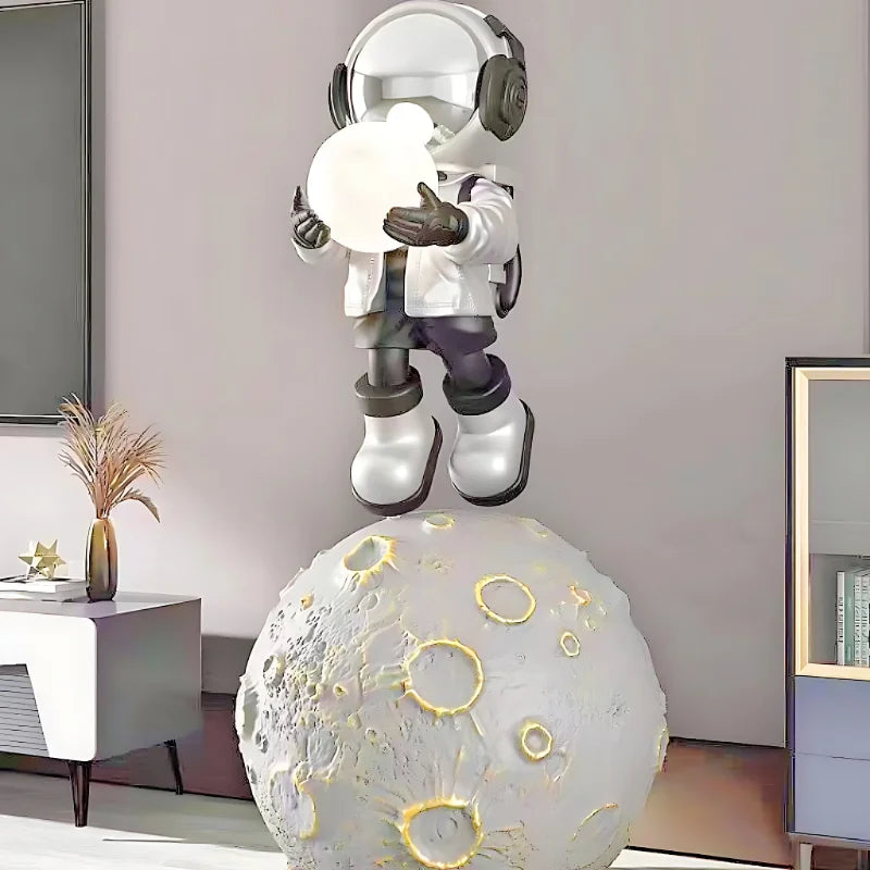 Astronaut Large Living Room Floor-standing Ornaments, Astronaut Sculpture Small Lamp Bedroom Sleep Lamp Home Accessories