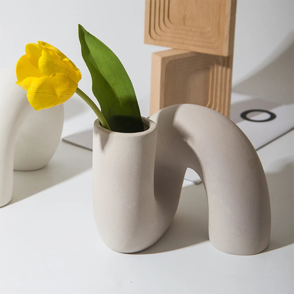 Ceramic Floral Vase Multipurpose Abstract Ceramic Vase Unique Pipe-shaped Ceramic Vase for Living Room/Wedding/Office/Decoration