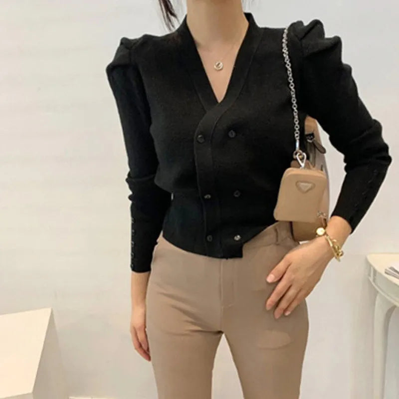 2023 New Women's Clothing Solid Color Fashion Loose Pleated Buttons Temperament Elegant Long Sleeve Autumn Thin V-neck Sweaters