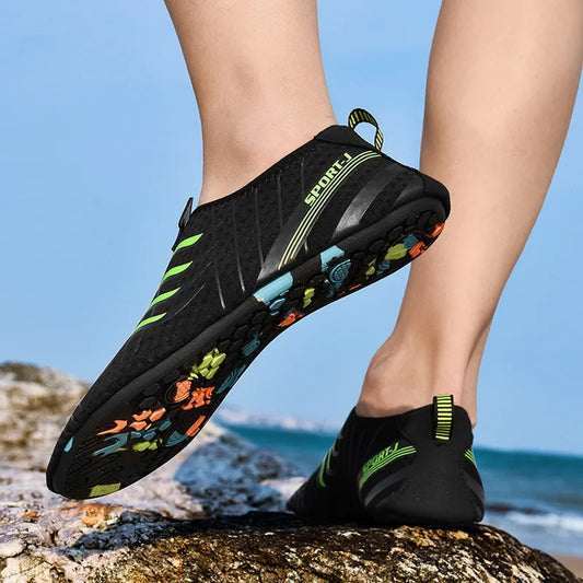 Lightweight Water Sneakers Women Swimming Slippers Oversize Aqua Shoes Quick-Drying Beach Walking Sandals Soft Flat Yoga Sneaker