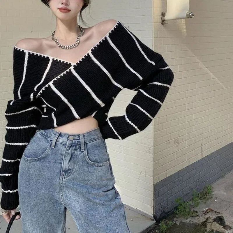 Ins Striped Jacquard Sweater Women Elegant Loose  Gentle V-neck Cross Color Contrast Long Sleeve Versatile Knit Pullover