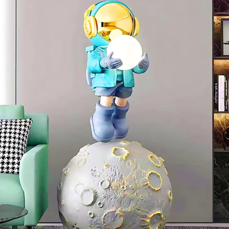 Astronaut Large Living Room Floor-standing Ornaments, Astronaut Sculpture Small Lamp Bedroom Sleep Lamp Home Accessories