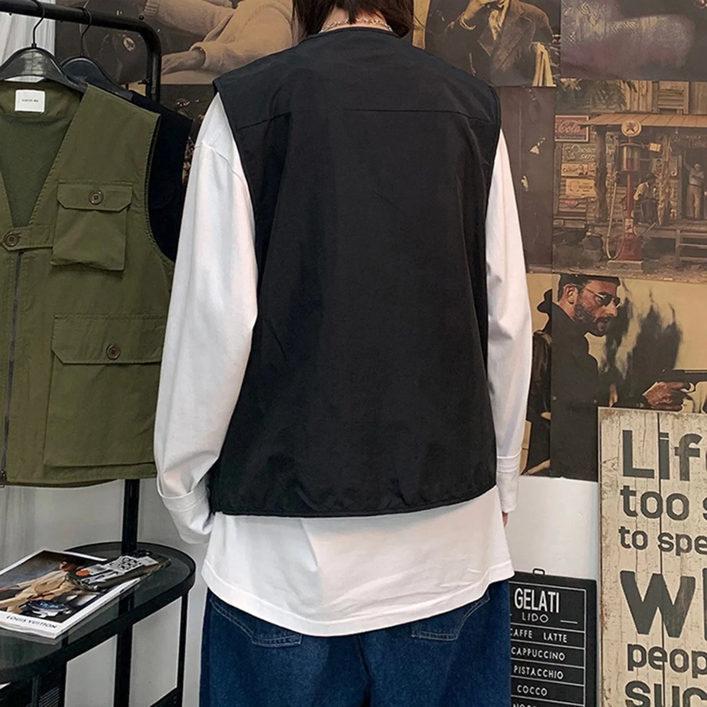 Men's Sleeveless Vest Coat Streetwear V Neck Zip Up Cargo Vest Jacket With Pockets Harajuku Solid Color Basic Cardigan Vest