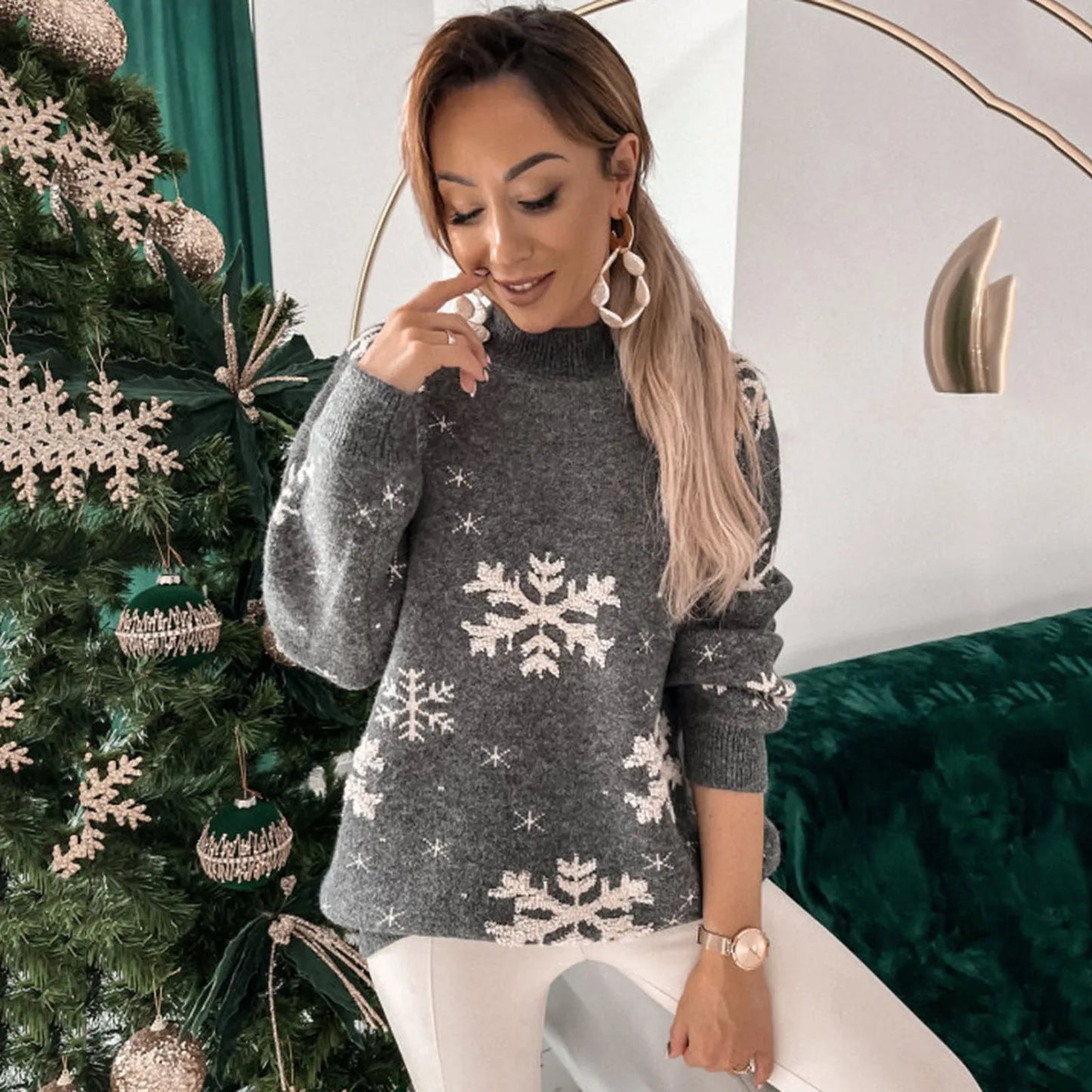 Women's Christmas Sweater Winter Snowflake Print Knitted Sweater Long Sleeve Pullover Jumpers Knitwear Loose Christmas Jumpers